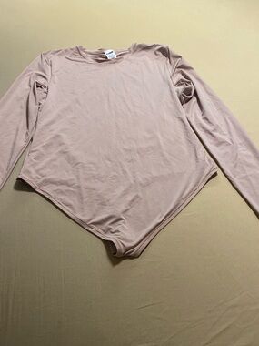 Victoria's Secret Pink Long-Sleeve Scoop Bodysuit in Tan